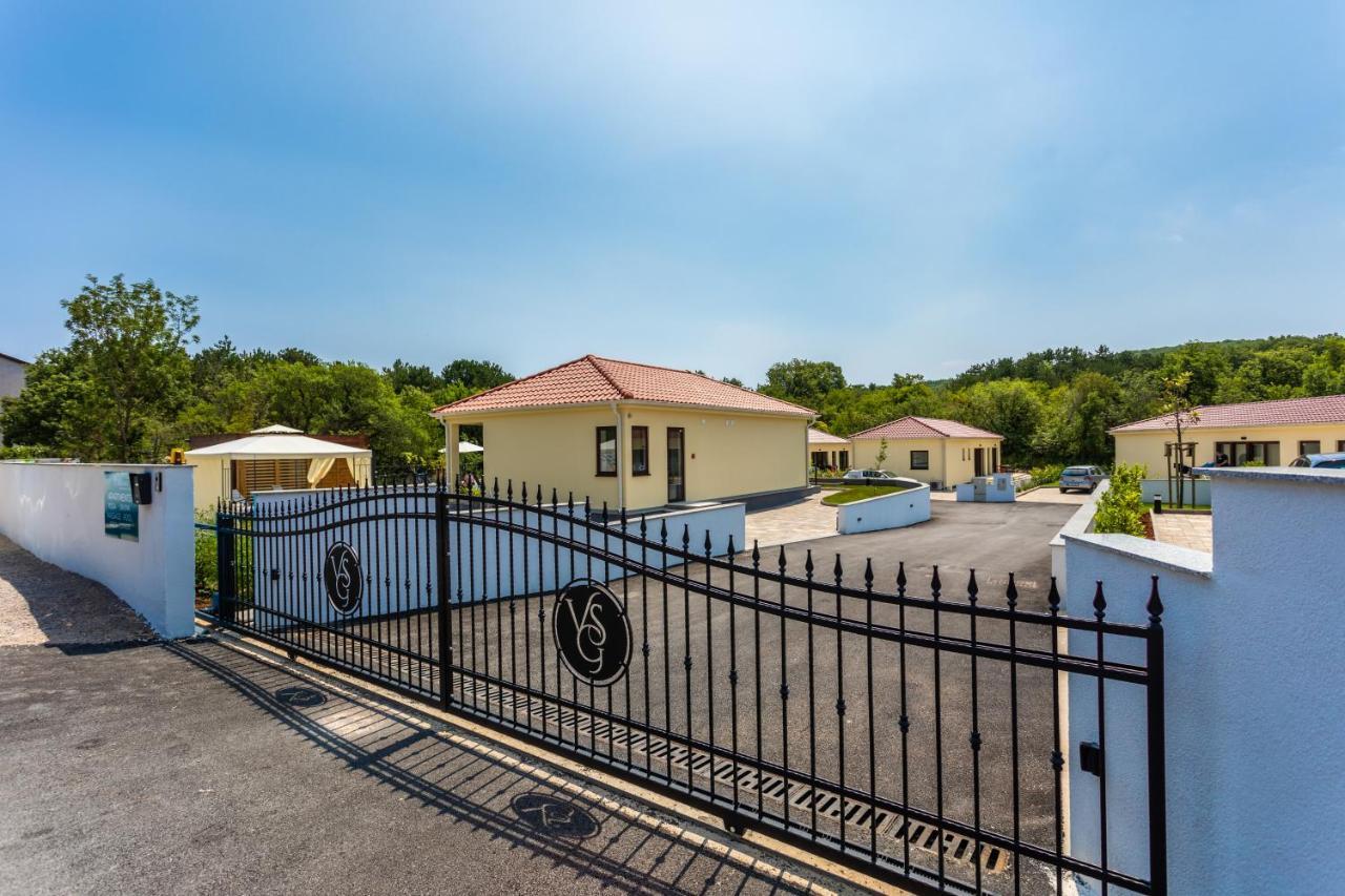 Vsg Resort - Relaxing Apartments, 200M From The Sea, With Pool, Sauna & Jacuzzi Klimno Kültér fotó